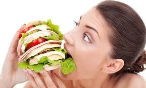 أهم 6 أسباب للشعور الدائم بالجوع