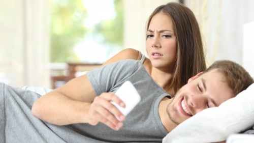 ما هي الأسباب الحقيقية للخيانة الزوجية؟