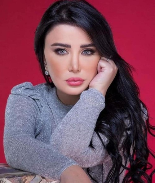 الممثلة جيهان عبدالعظيم تعتزل الفن