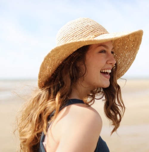 6 طرق لحماية فروة رأسكِ من أشعة الشمس