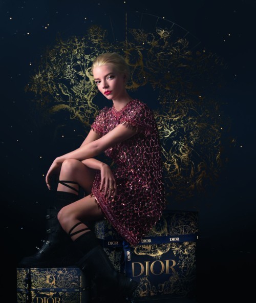 عطلة الأحلام تتحقق مع إحتفالات Dior لنهاية العام