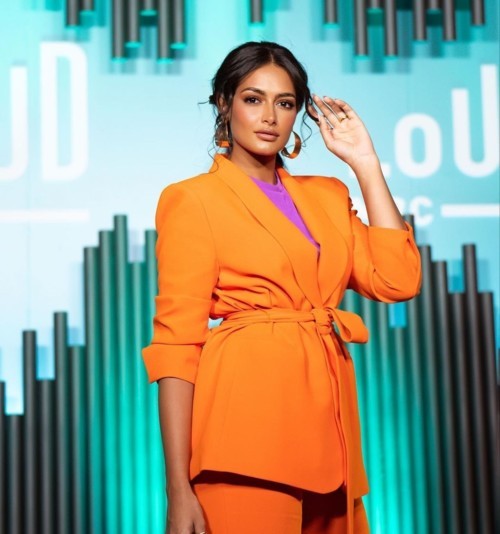 الممثلة السعودية فَي فؤاد ضمن المرشّحات لجوائز Joy Awards