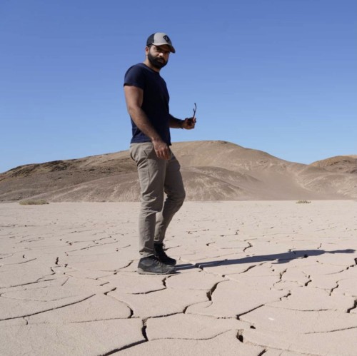 متسلق الجبال الكويتي يوسف الرفاعي يستكشف أكثر الأماكن جفافًا على الأرض
