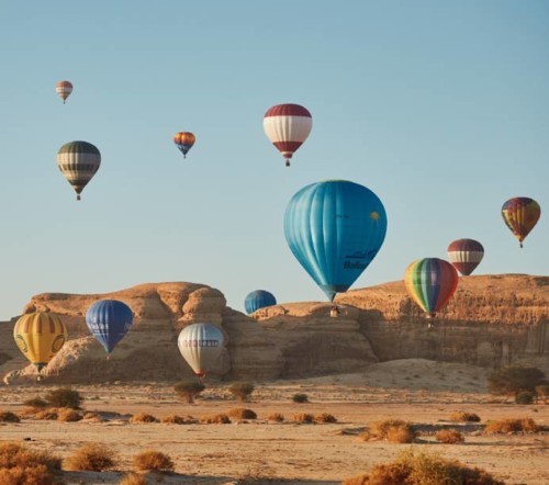 أجمل الوجهات العربيّة لخوض تجربة المنطاد