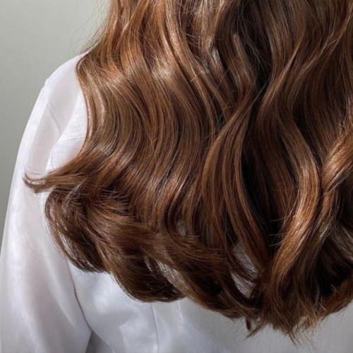 إليكِ أفضل شامبو لتكثيف الشعر