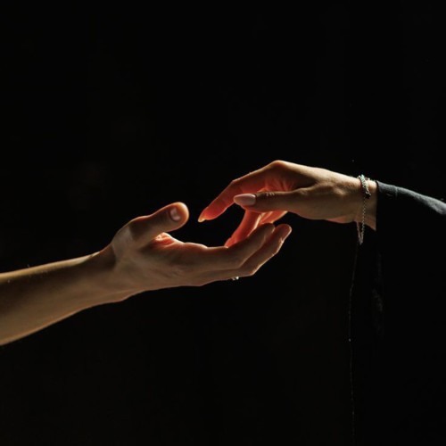 حلمتُ أن زوجي يخونُني!