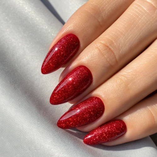 اجمل موديلات مناكير لموسم الأعياد