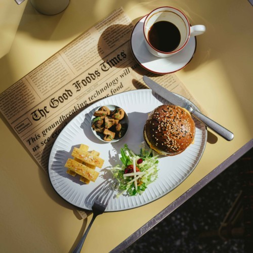 للصباحات الهادئة نكهة خاصة في People