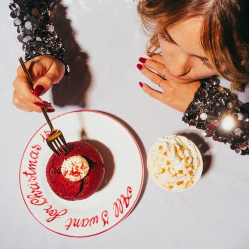 5 نصائح لتتجنّبي الشعور بالانتفاخ في عشاء العام الجديد