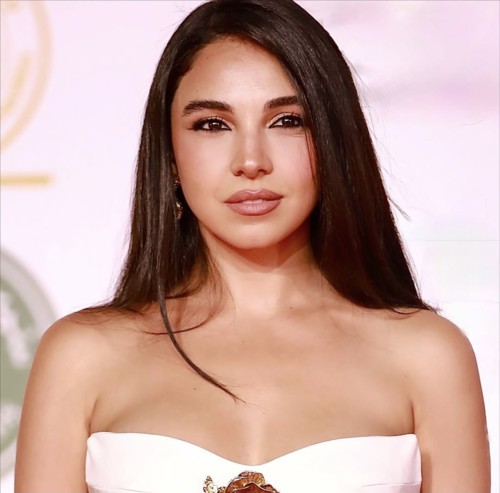سلمى أبو ضيف تتلقّى مفاجأة رائعة من زوجها بمناسبة عيدها