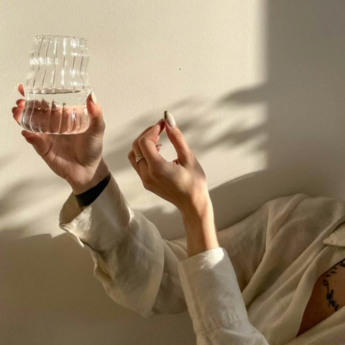 هل أنتِ على وشك بلوغ سن الثلاثين؟ هذه المكملات الغذائيّة أساسيّة لك
