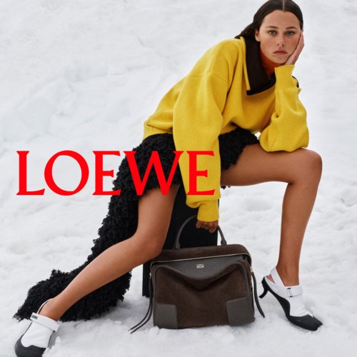 LOEWE تطلق حملة خريف وشتاء 2026 متجاوزة حدود الموضة التقليدية