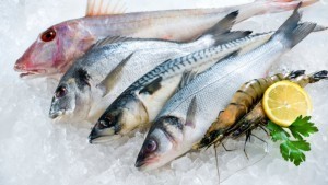 8 أرشادات تساعدك على اختيار السمك الطازج