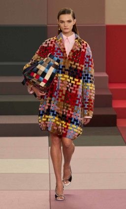  Fendi ميلانو ربيع/صيف2026