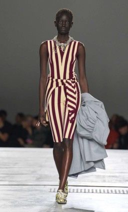  Dries Van Noten باريس ربيع/صيف2026