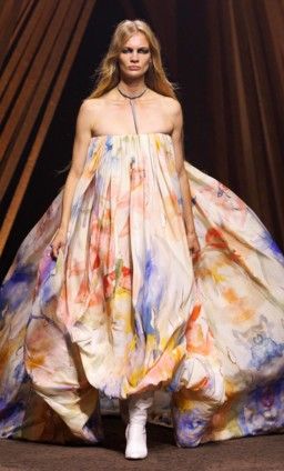  Alexander McQueen باريس ربيع/صيف2026