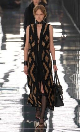  Fendi ميلانو ربيع/صيف2027