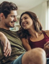 اختبار شخصية: ما مدى قوة حبه لك وهل ستصل علاقتكما الى الزواج؟