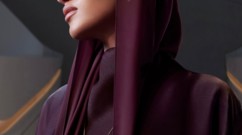 نصائح لتنسيق المجوهرات مع العبايات