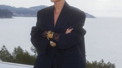 نصائح لتنسيق القطع الأوفرسايز بأسلوب أنيق