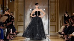 دليل الإطلالات البسيطة في موسم الاحتفالات