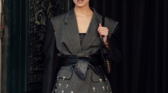 أخطاء موضة تظهرك أكبر في السن