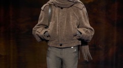 ملابس نسائية أنيقة كاجوال للشتاء من عروض الأزياء