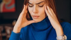 ما هو دور رياضة التأمل في علاج مرض الصداع النصفي؟
