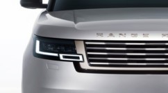 Range Rover ترفع سقف الفخامة والإبتكار مع آخر إصداراتها