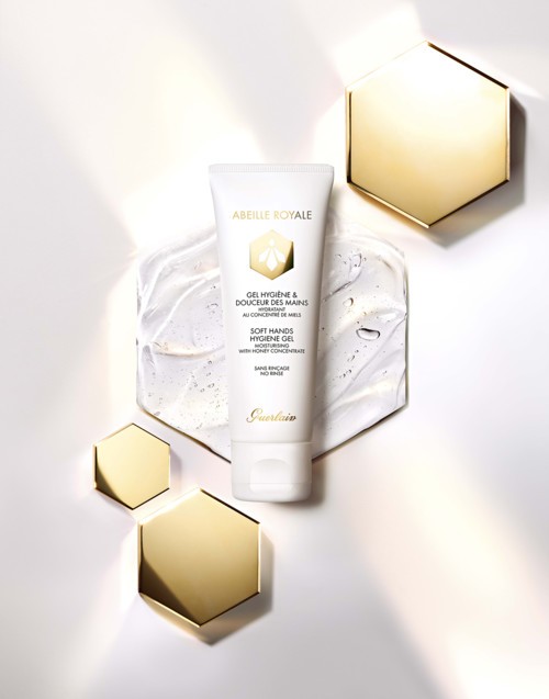 طقوس العناية باليدين من Guerlain Ellearabia