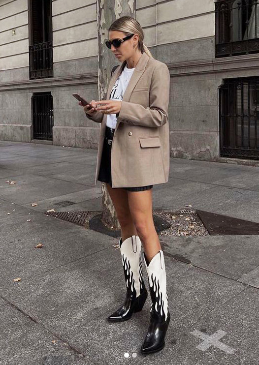 كيف ترتدين بوتس تكساس هذا الموسم؟