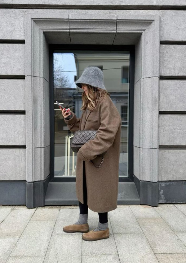 قبعات الباكيت المحبوكة: الإكسسوار الأكثر دفئا وأناقة هذا الموسم