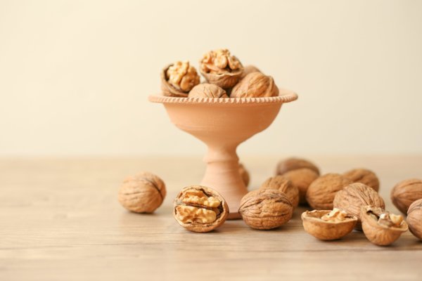 أي نوع من المكسرات يعزز صحة أي جزء من جسمك؟