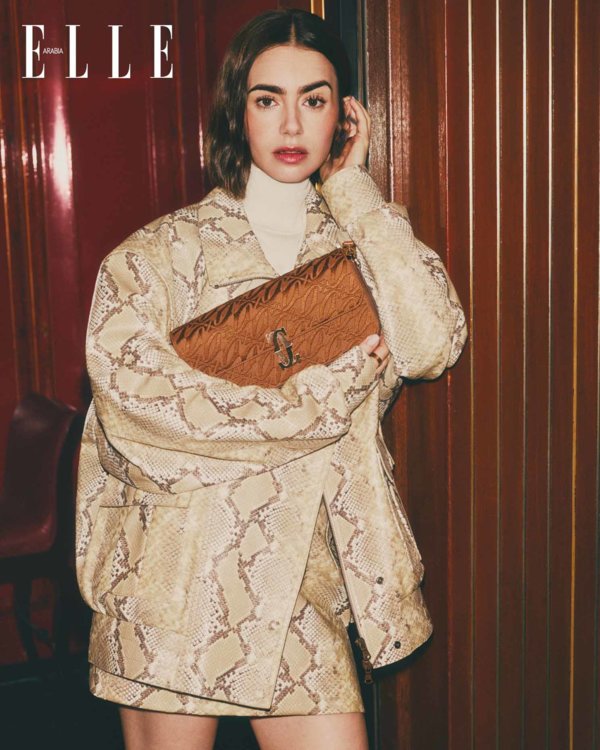 ليلي كولينز تتحدث عن أيقونة عصرية من Cartier