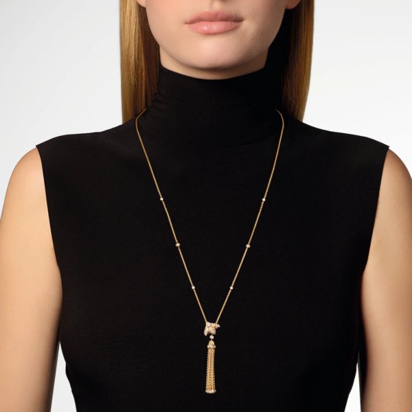 استقبلي العام الجديد بإطلالة راقية بأفخم المجوهرات