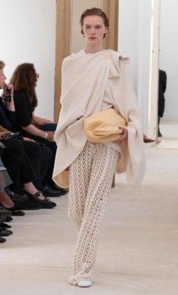  Alberta Ferretti ميلانو ربيع/صيف2026