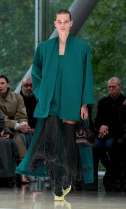  Alaïa باريس ربيع/صيف2026