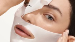 أقنعة الوجه الكورية الأكثر ترطيباً لبشرة متوهجة وممتلئة