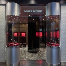 Roger Dubuis تفتتح فرعاً جديداً ضمن متاجر Harrods